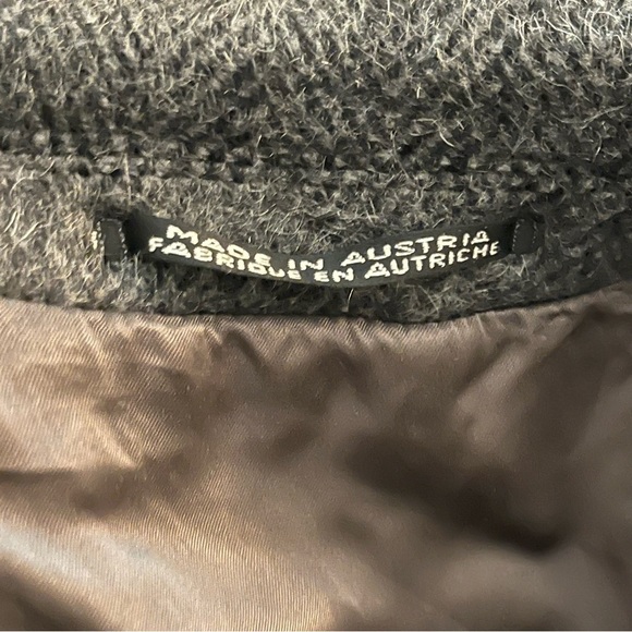 Vintage 💯 Wool Austrian Made Steinboch Heritage Designer Brand Herringbone Coat - Picture 9 of 10